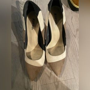 Women’s Heels size 11